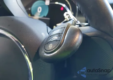 2023 Mini Hardtop Cooper from USA, damaged, VIN WMW33DH03P2T12759